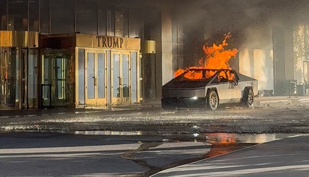A Tesla Cybertruck Caught Fire Near Donald Trump Tower in Las Vegas. According to Eyewitnesses, an Explosion was Heard