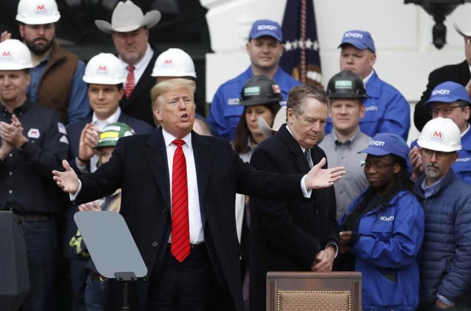 Canada is Preparing for a Trade War with the United States and Intends to Impose Retaliatory Tariffs If Trump Follows Through on His Threat to Impose Tariffs on Canadian Goods