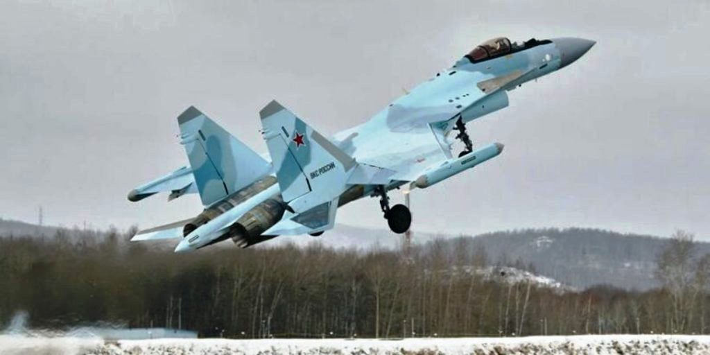 The United Aircraft Corporation has Delivered a Batch of New Su-35S Fighters to the Russian Defense Ministry