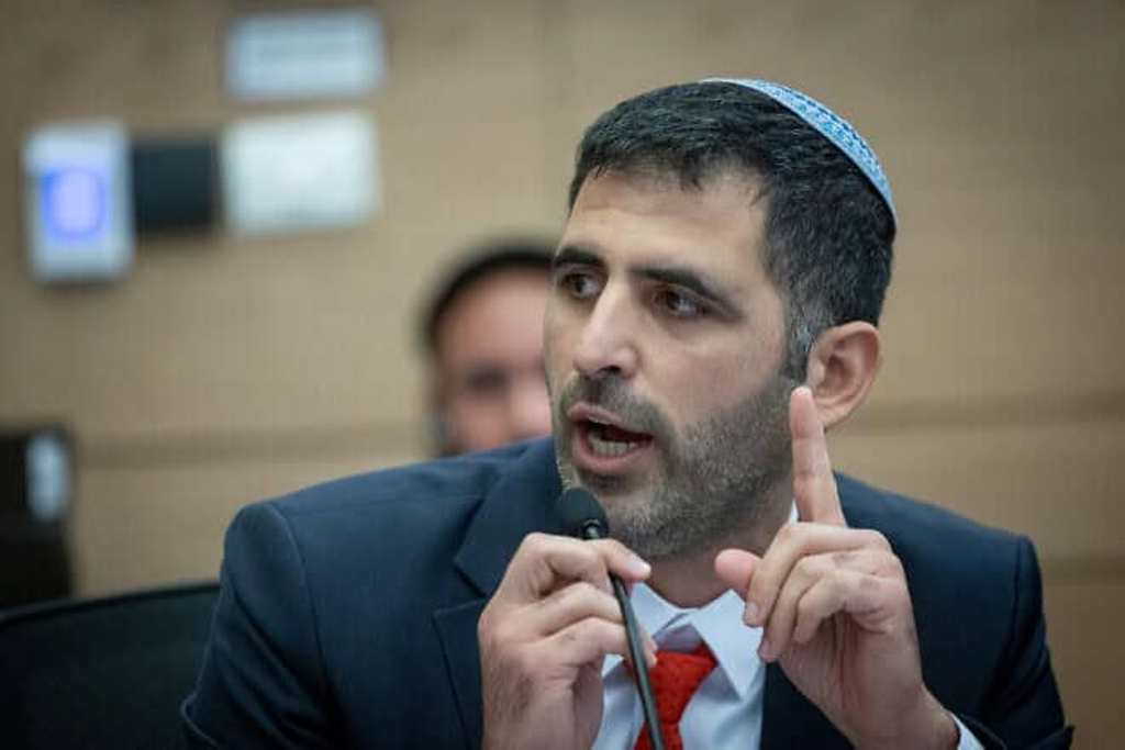 Israel’s Minister of Communications Shlomo Kari Stated that Jordan Belongs to Israel, but First They Should Take Over the West Bank