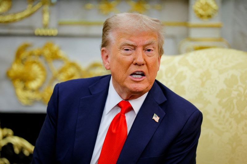 Trump Put Pressure on European Leaders Over Russian Oil Purchases, White House Official Says