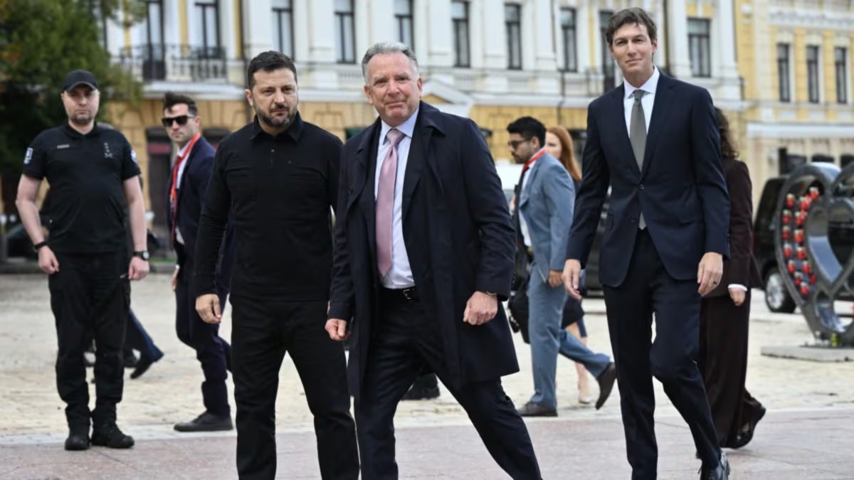 Trump’s Envoys Hold Talks With Zelenskyy After Meeting Putin, No Breakthrough On Peace
